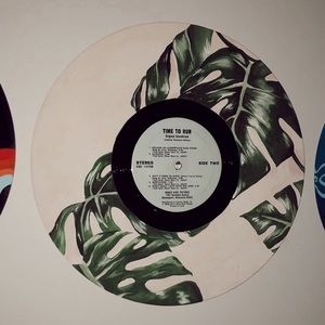 Customized painted vinyl records
